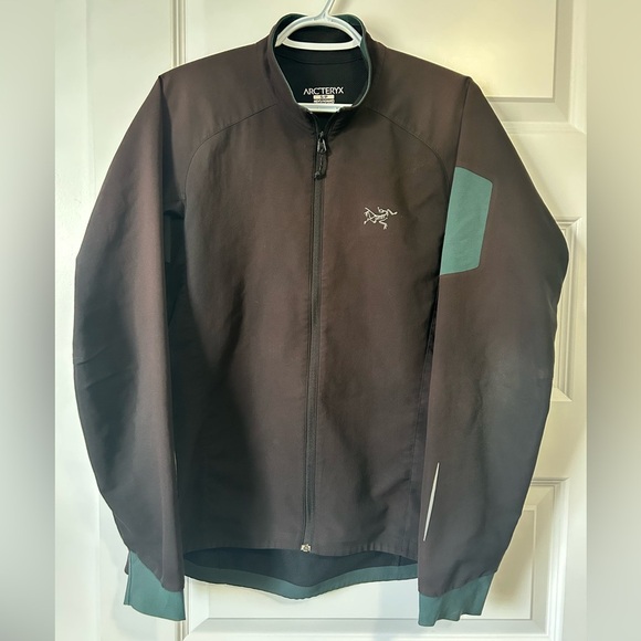 Arc'teryx Men's Accelero Lightweight Jacket - Picture 8 of 8